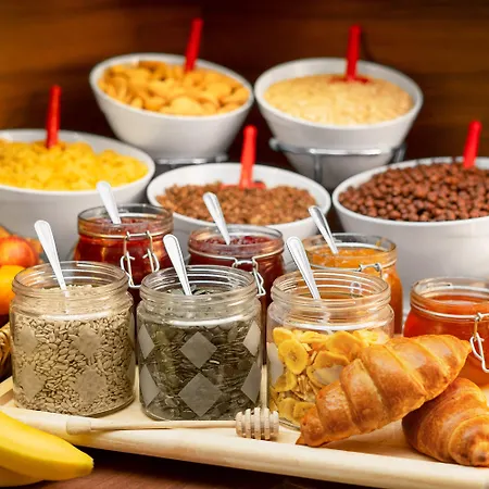 Iris Eden - Czech Leading