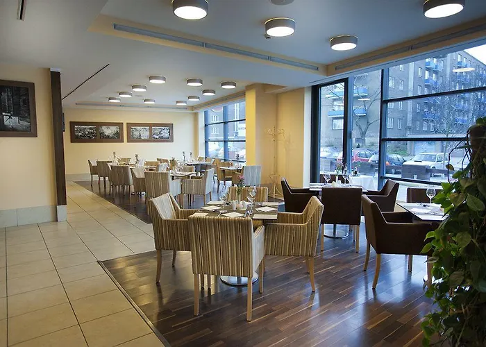 Iris Eden - Czech Leading Praga