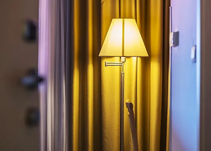 Iris Eden - Czech Leading Praga